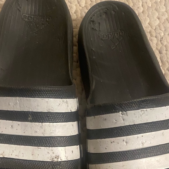 Adidas black & white slides. - Picture 3 of 4